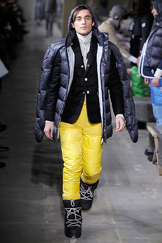 Moncler Gamme Bleu / - 2010-2011